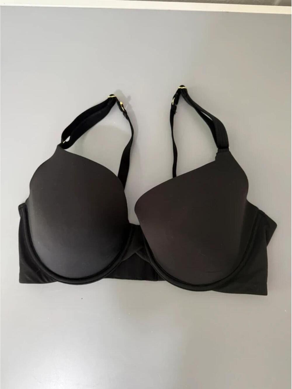 Joyspun black t shirt style bra size 40C